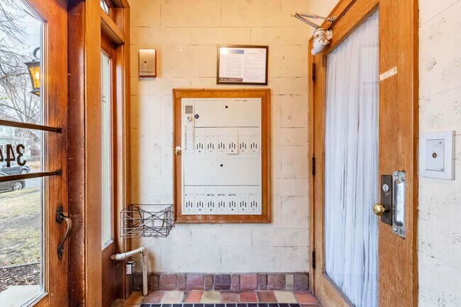 Building Photo - 3447 Garfield