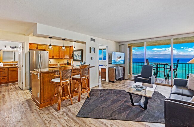 Building Photo - 4365 Lower Honoapiilani Rd