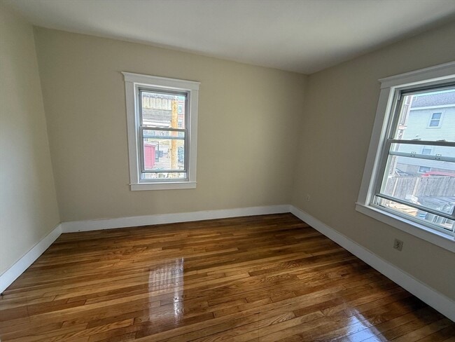 Building Photo - 196 W Squantum St