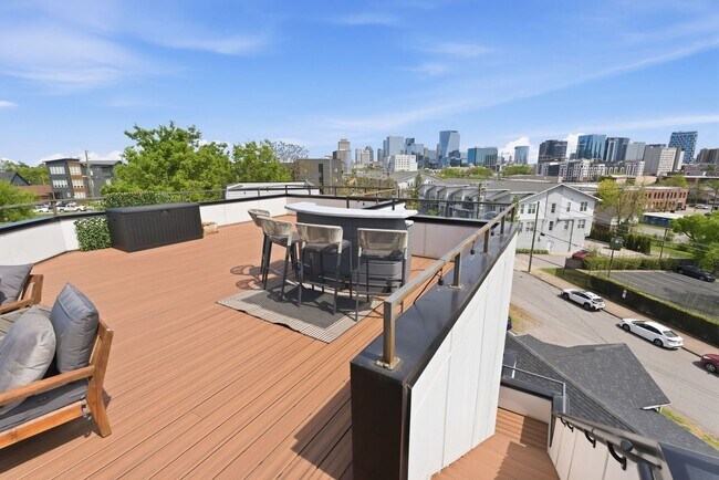 Building Photo - Beautiful 3-BR Property with Rooftop Deck!