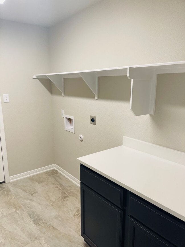 Building Photo - 3 BEDROOM, PLUS OFFICE, BELTON ISD
