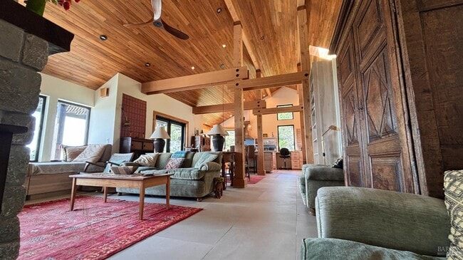 Building Photo - 34478 Iversen Rd