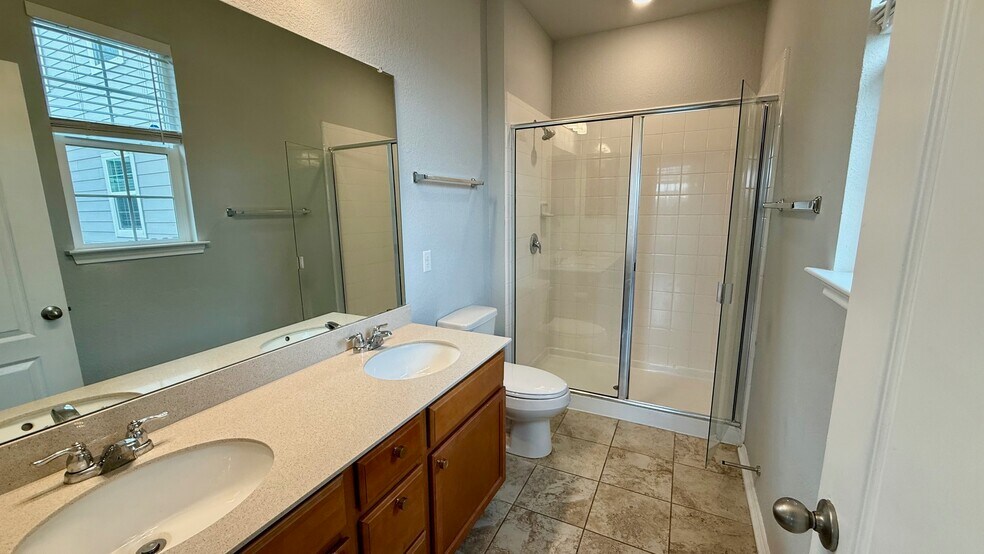 Building Photo - 260 Sage Derby Dr