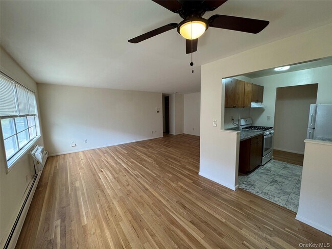 Building Photo - 65 Curie Rd