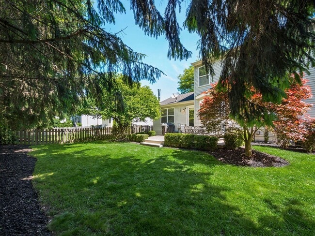 Building Photo - 3259 Longspur Dr