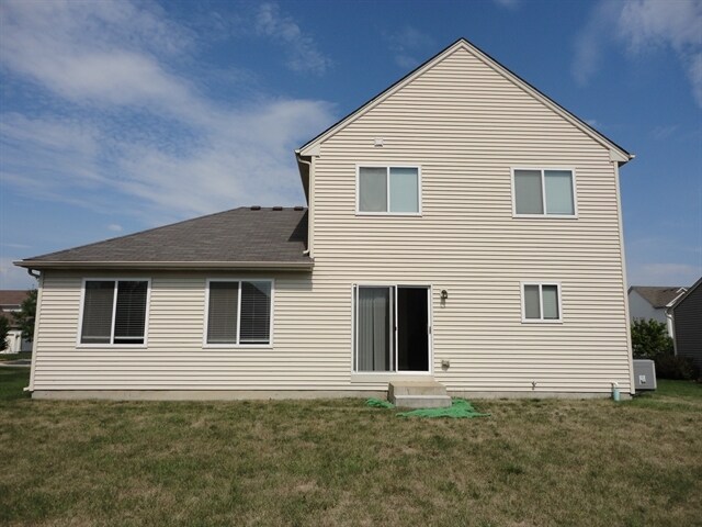 Building Photo - 2925 Shetland Ln