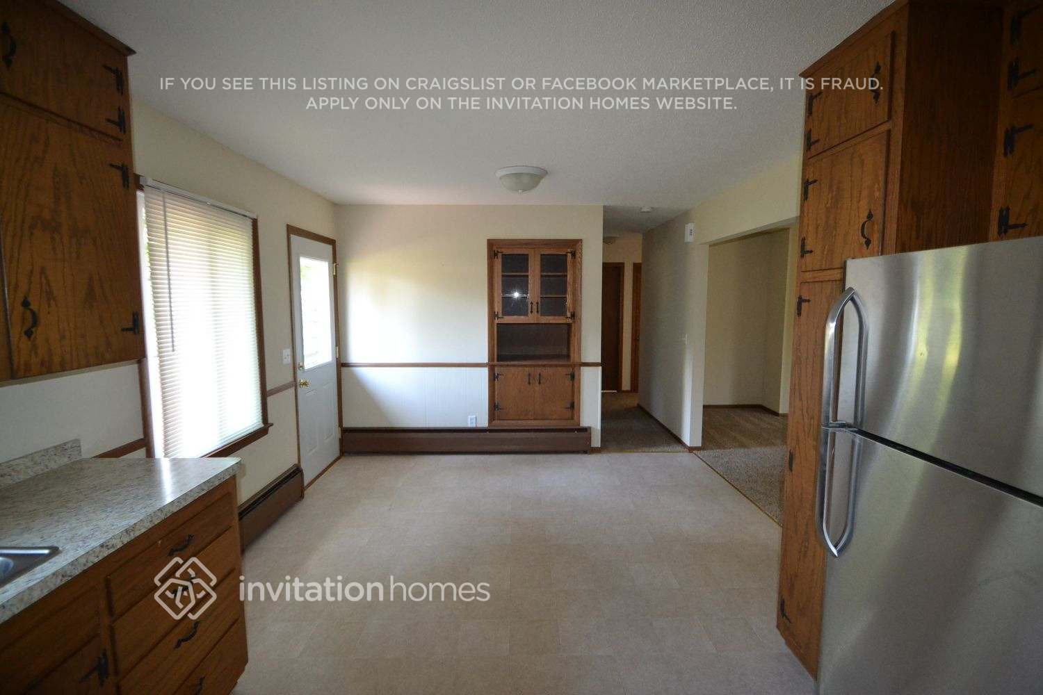 Building Photo - 1115 Madison St S