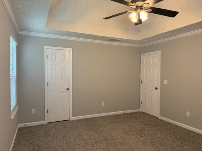 Building Photo - BEAUTIFUL 4BR / 2.5BATH IN HAMPTON!
