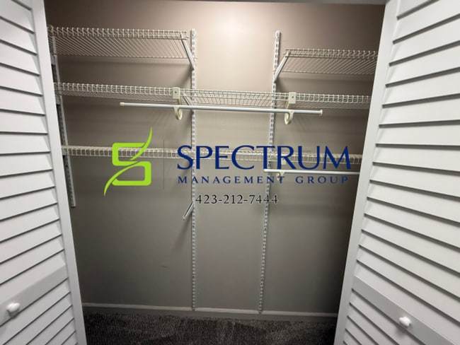 Building Photo - 828 Andy St