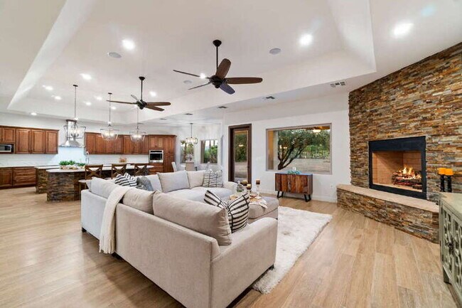 Building Photo - 36648 N 27th Ave