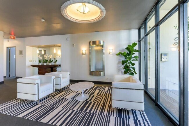 Building Photo - 2400 Presidential Way