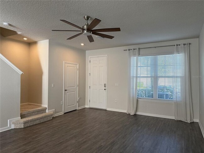 Building Photo - 6349 Glory Bower Dr