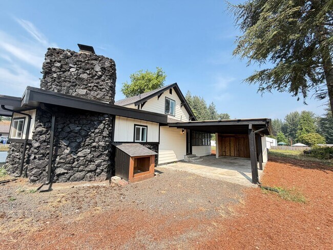 Building Photo - 28411 Liberty Rd