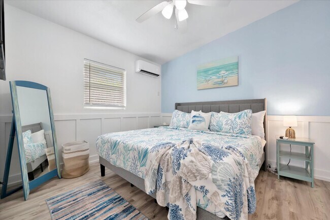 Building Photo - 711 E Gulf Blvd