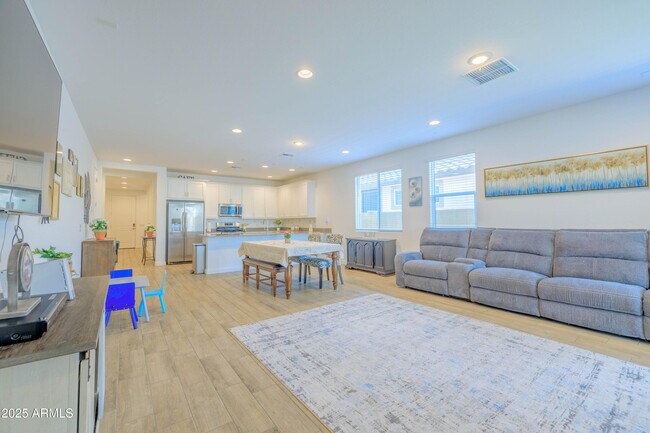 Building Photo - 4234 Enmark Dr
