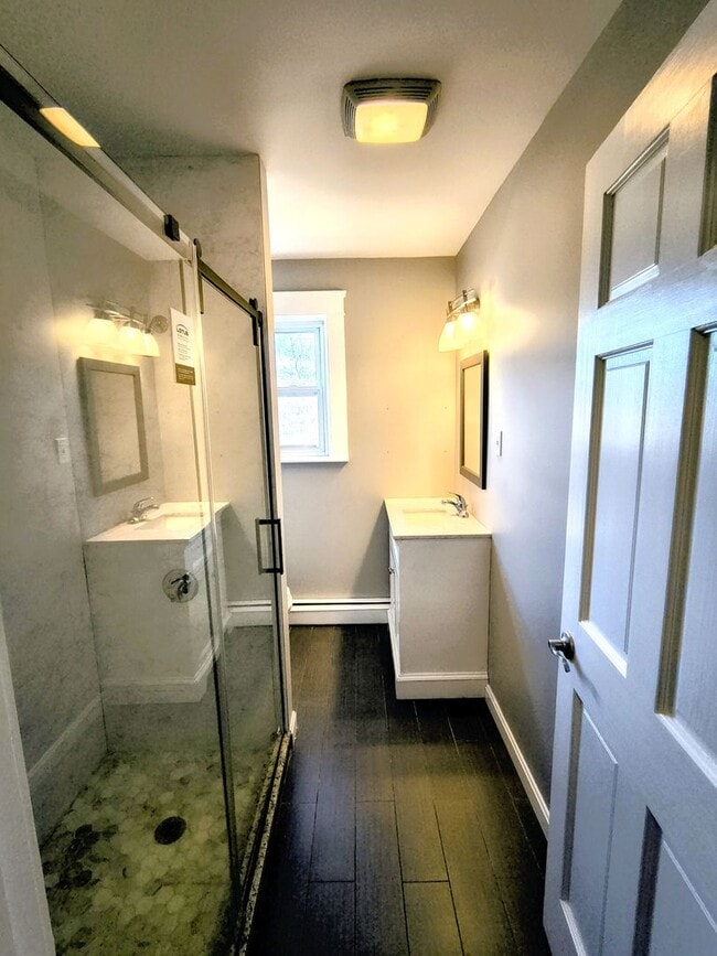 Building Photo - *****Cranston/Eden Park – Four Bed Duplex - $3,295*****