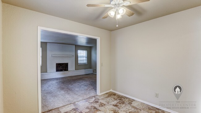 Building Photo - 7507 Knight Lake Dr