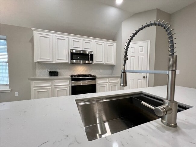 Building Photo - 3207 Ivy Bend Dr