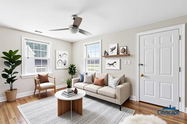 Building Photo - ADORABLE RENOVATED COTTAGE IN SANDSTON