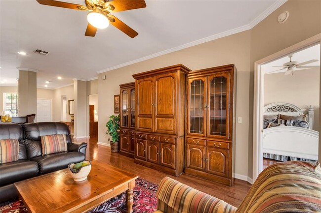 Building Photo - 415 Enclave Pl
