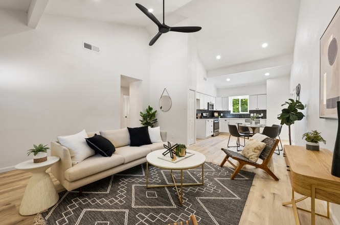 Building Photo - 8237 Cabin Springs Ave