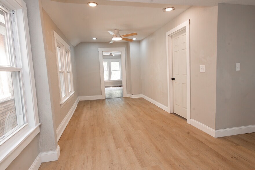 Open space - 1600 E 49th St