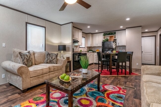 Building Photo - 11345 Cedar Lake Dr