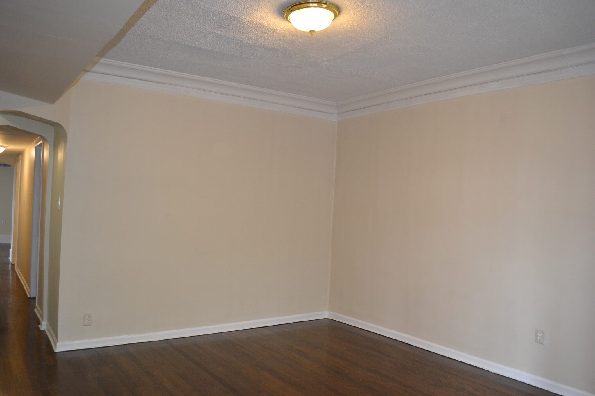 Building Photo - 4820 N Albany Ave