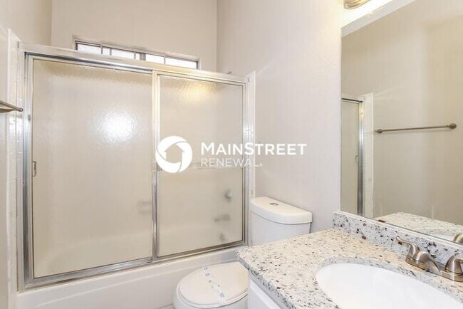 Building Photo - 3 Bedroom Pet-Friendly Home in Glendale, AZ with Main Street Renewal