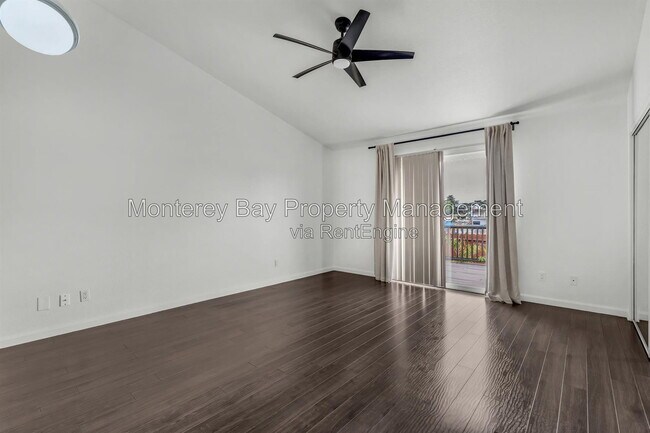 Building Photo - 383 Hillcrest Ave
