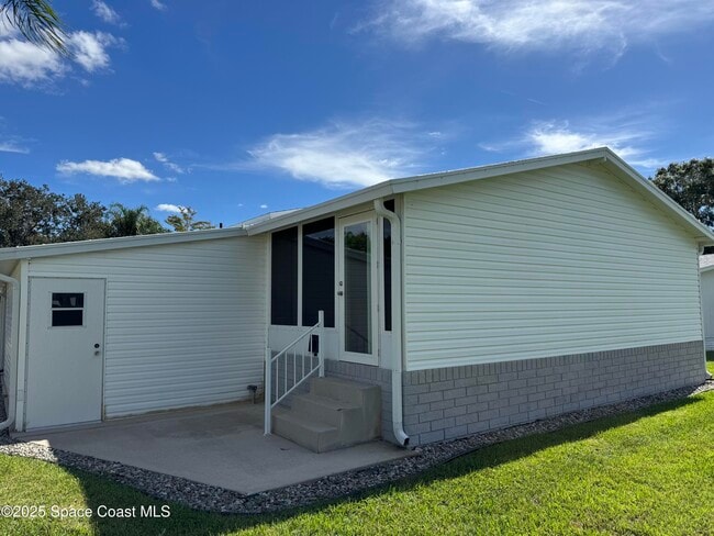 Building Photo - 159 Blue Jay Ln