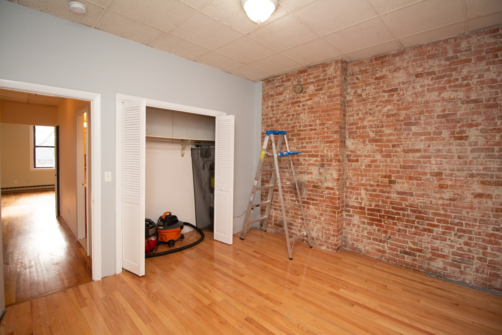 Building Photo - 217 Washington St