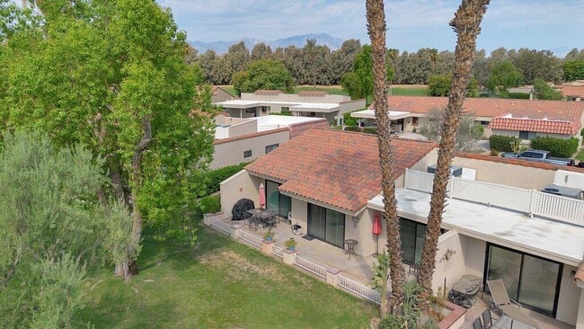Building Photo - 40678 Inverness Way