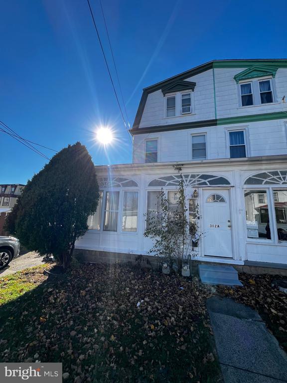 Building Photo - 312 Jefferson Ave