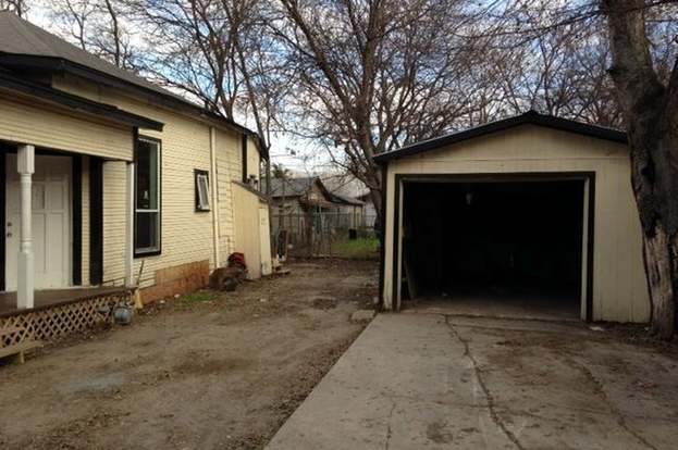 Building Photo - 1113 Rivas St