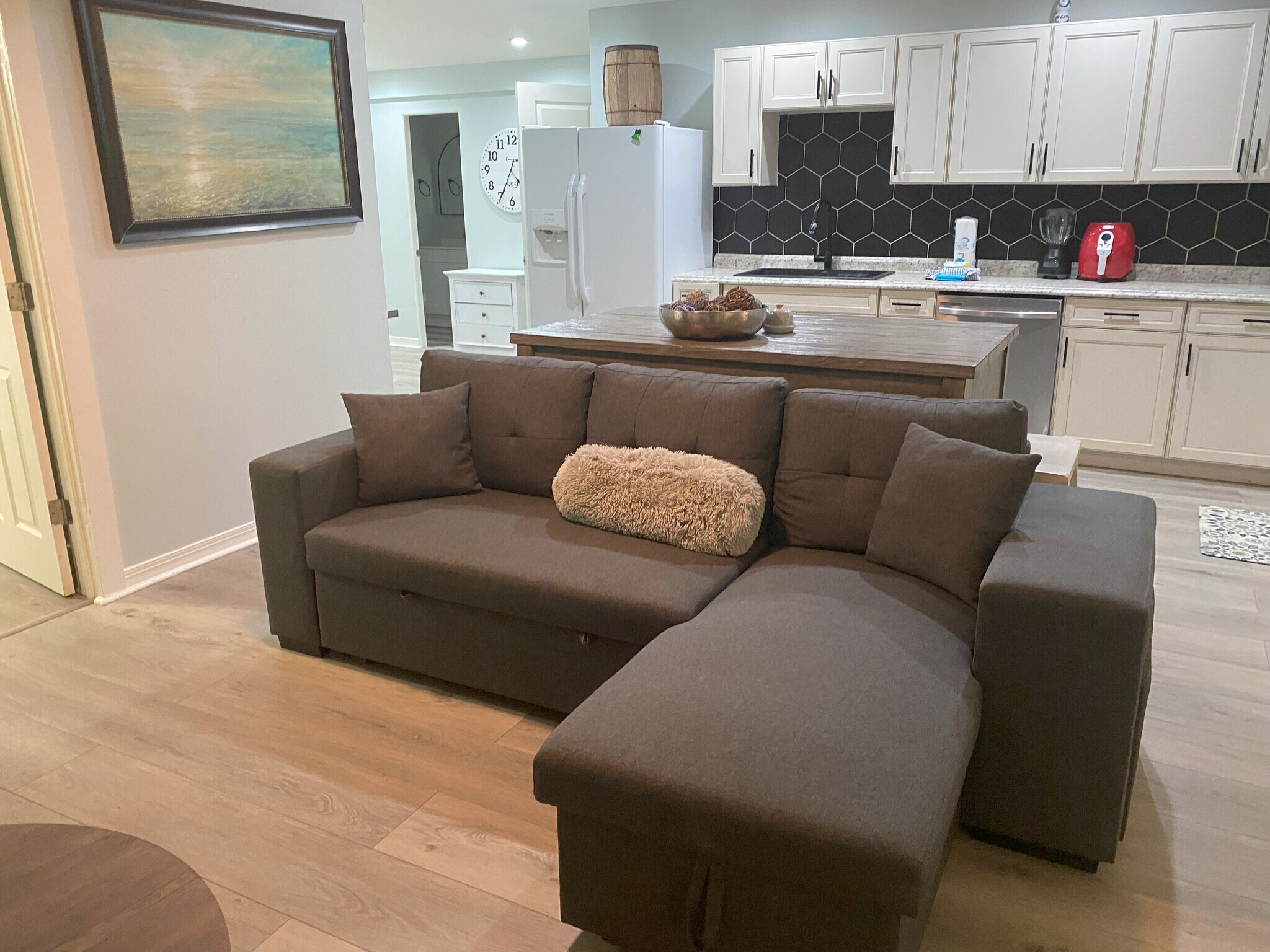 Building Photo - 314 Jasmine Pl