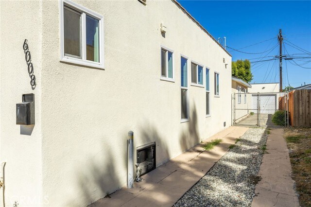 Building Photo - 6006 2nd Ave