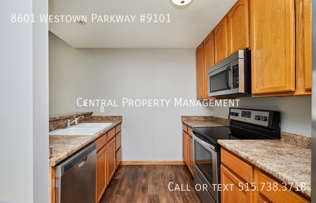 Building Photo - 8601 Westown Pkwy