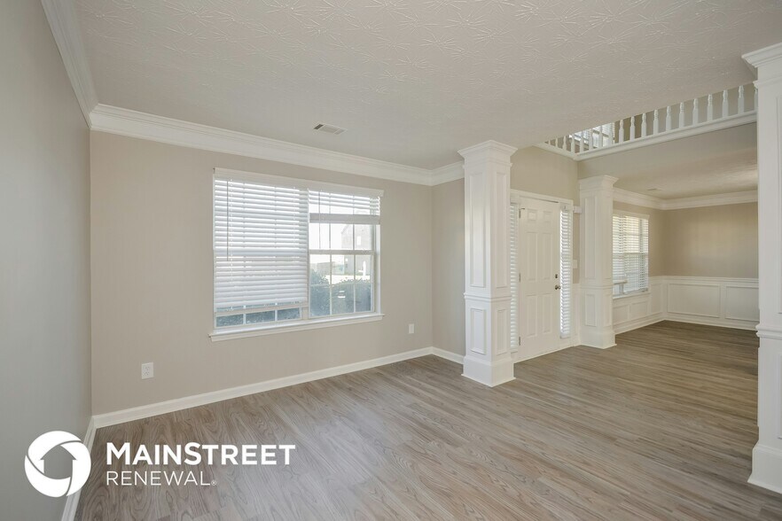 Building Photo - 90 Emerson Trail