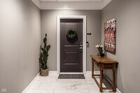 Building Photo - 435 Virginia Ave