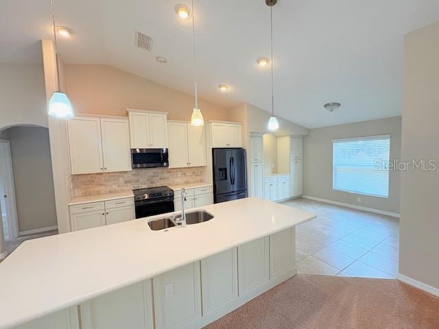 Building Photo - 9 Lewis Pl