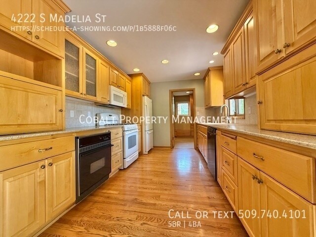Building Photo - 4222 S Madelia St
