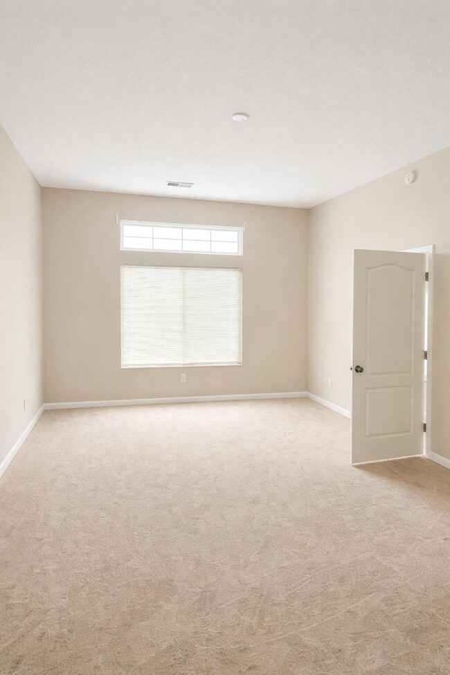 Building Photo - 2343 Paragon Mill Dr