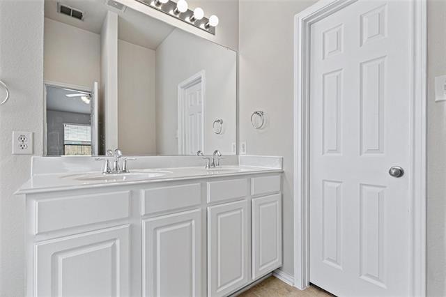 Building Photo - 1204 Cedar Cove Pl