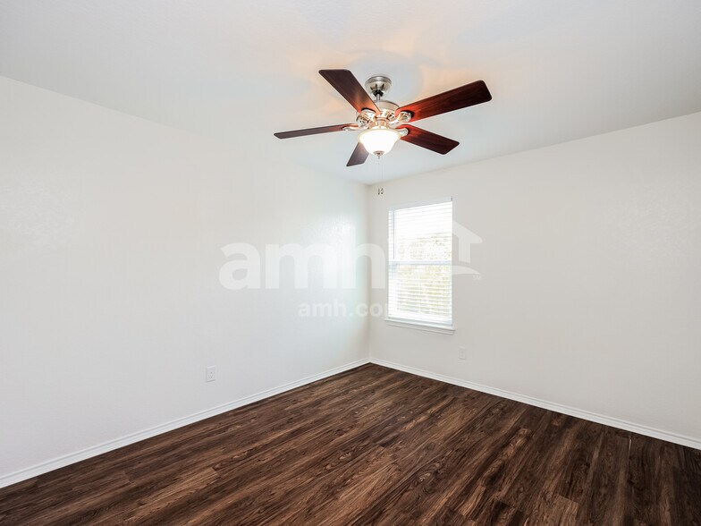 Building Photo - 11703 Clamoun Cir