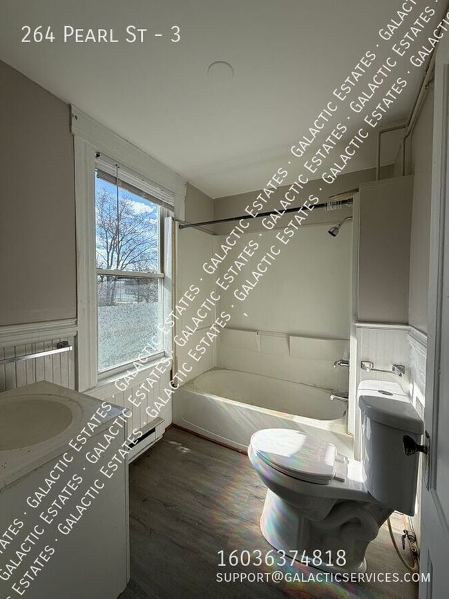 Building Photo - 264 Pearl St