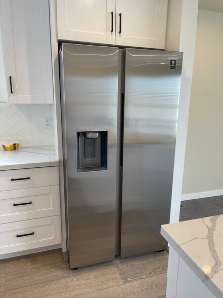 Building Photo - 85 Longview Dr