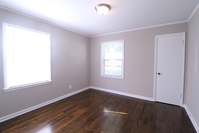 Building Photo - 2 Bedroom 1 Bath Home In Waldo