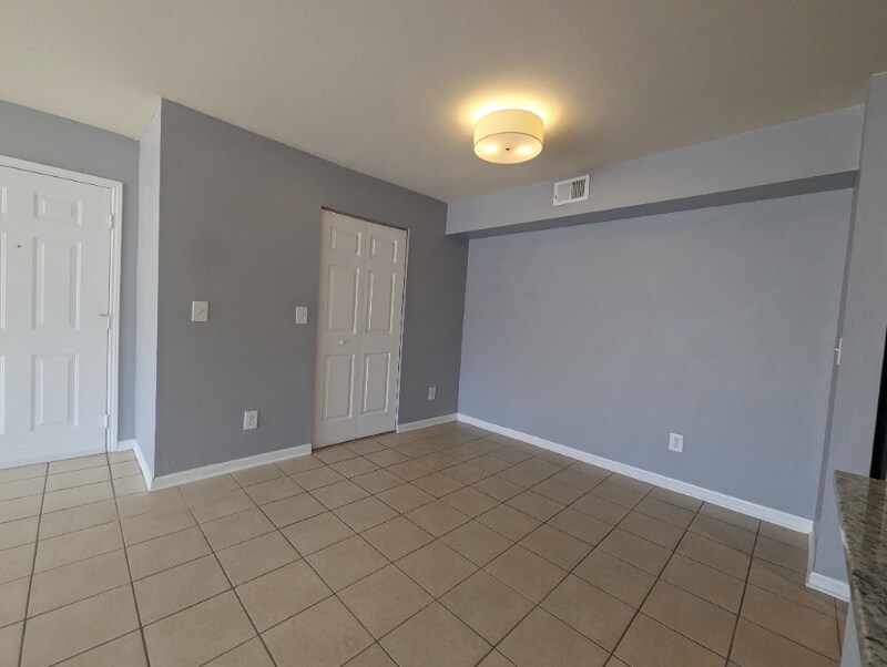 Building Photo - 4050 Dancing Cloud Ct