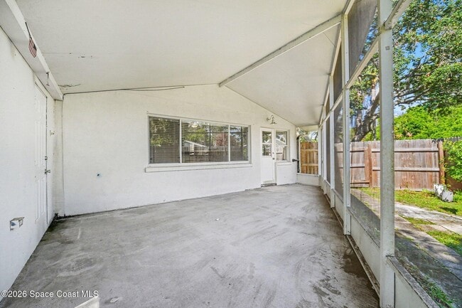 Building Photo - 1276 Gary Dr